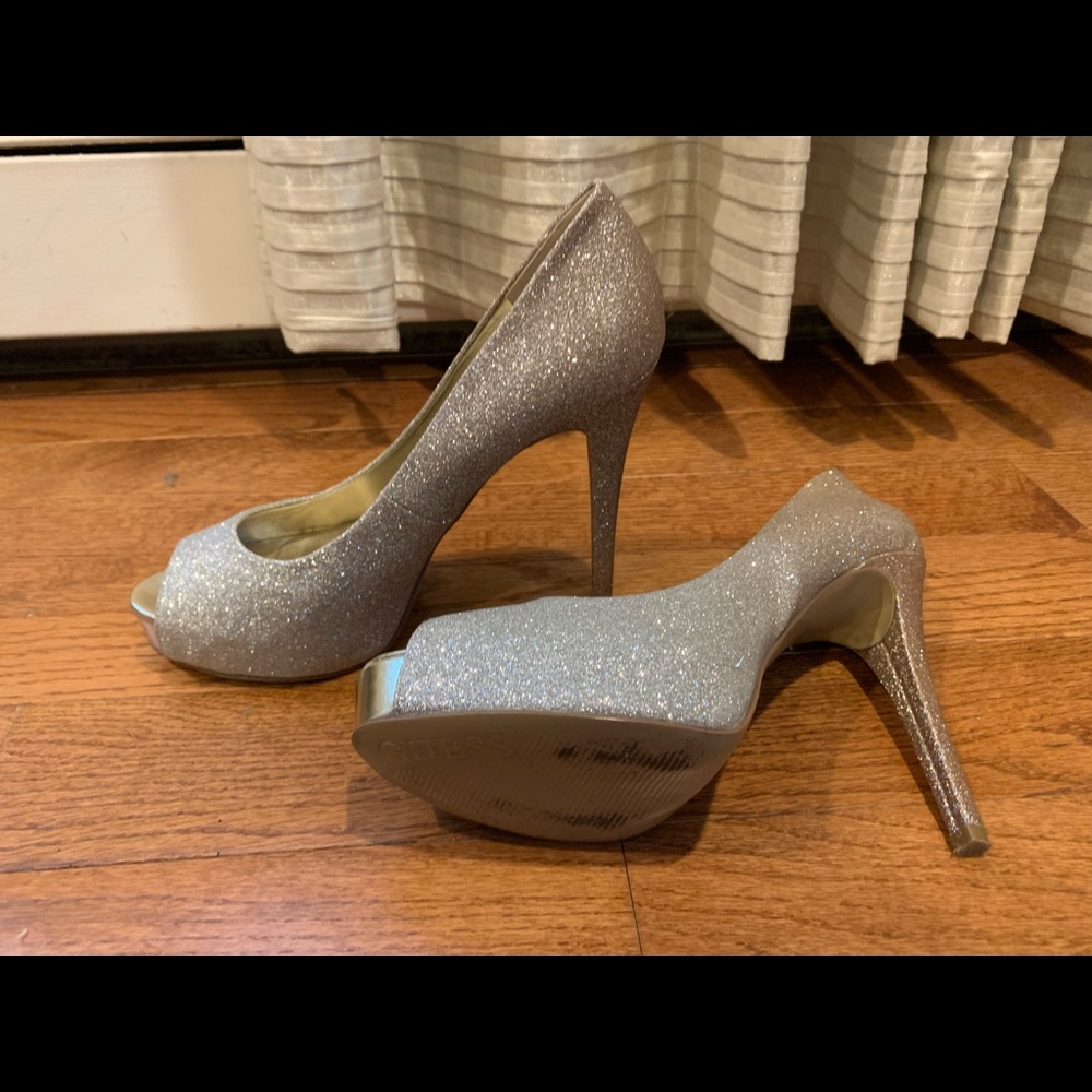 Heels - Picture 2 of 2